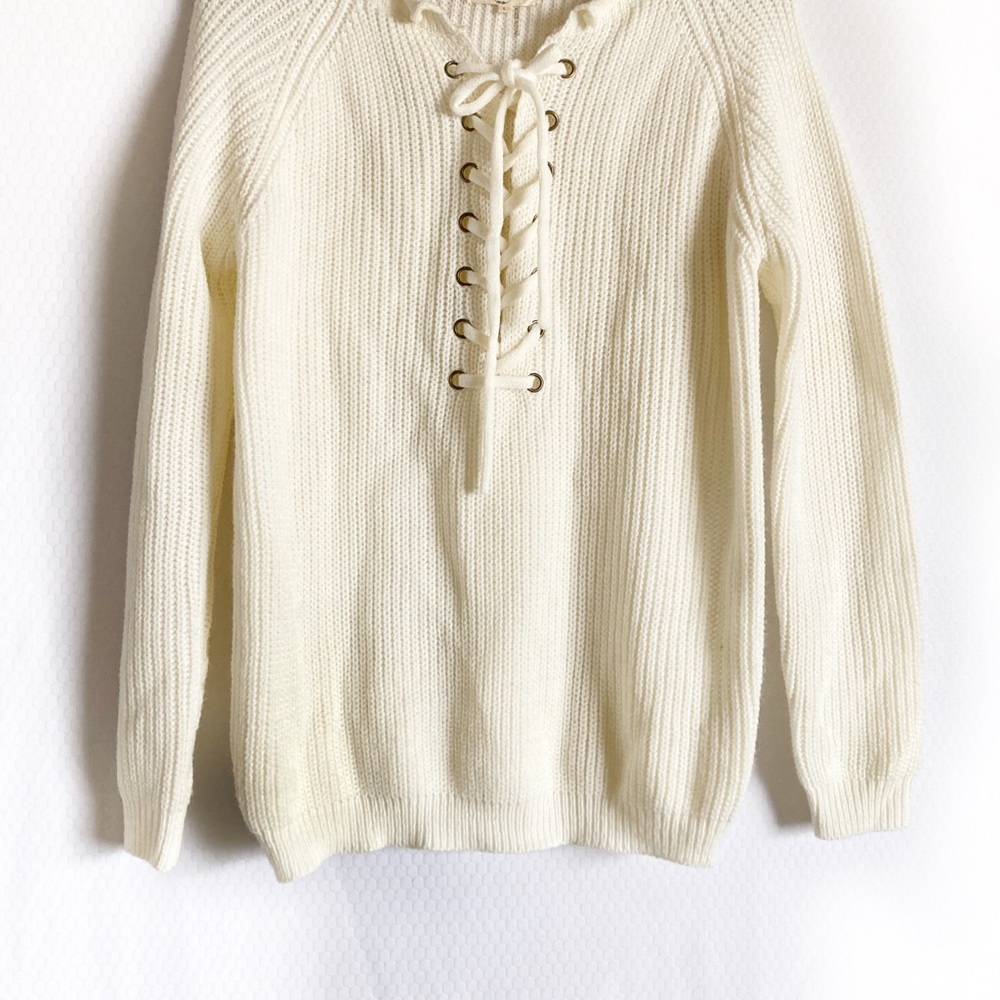 Entro cream knit sweater blouse Front lace up
